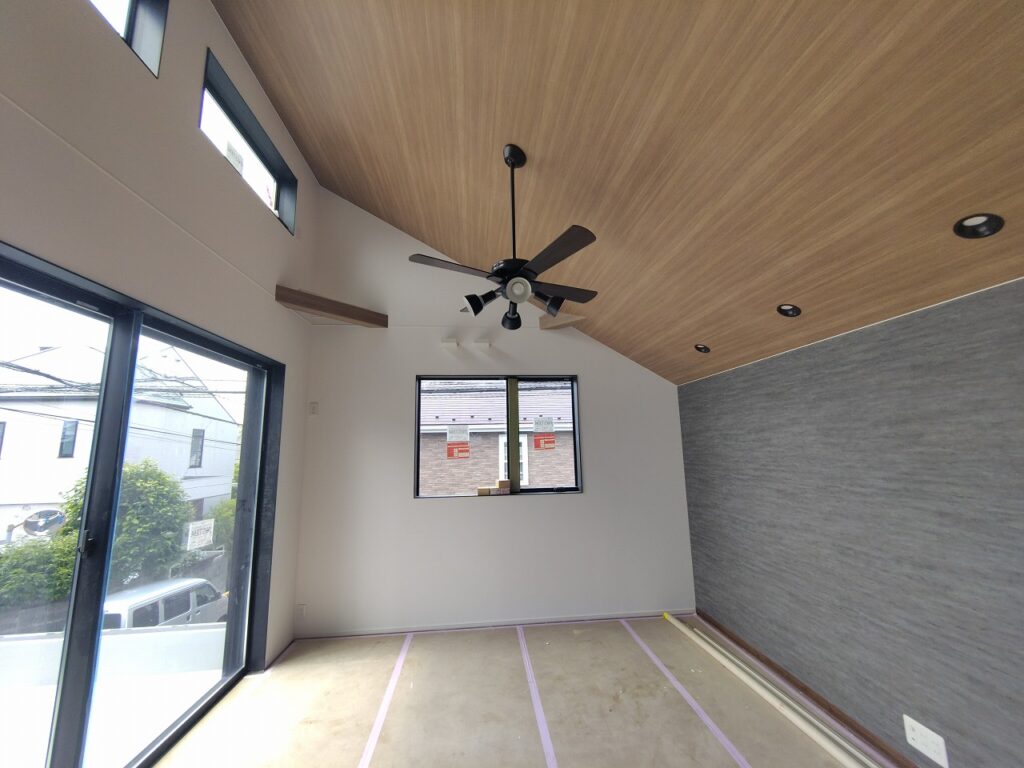 西荻南2丁目新築戸建リビング吹抜け(西荻窪駅新築戸建)