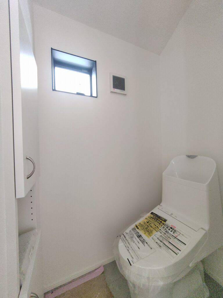 西荻南2丁目新築戸建A号棟トイレ(西荻窪駅新築戸建)